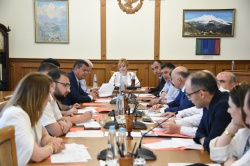 В Народном Собрании Дагестана обсудили исполнение бюджета и экологические законопроекты