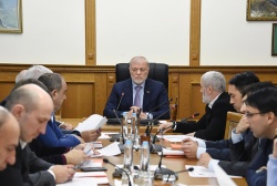 Заседание Комитета по законодательству, законности, государственному строительству, местному самоуправлению и регламенту