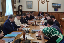 Комитет по промышленности рассмотрел законопроект, позволяющий правительству Дагестана определять оператора комплексного развития территории