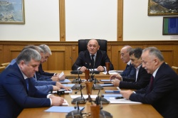 Фракция КПРФ обсудила вопросы 53-й сессии республиканского парламента