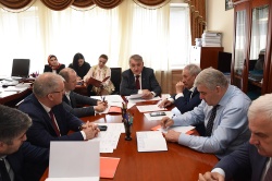 Заседание Комитета по здравоохранению, труду и социальной политике