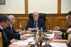 Заседание Комитета по законодательству, законности, государственному строительству, местному самоуправлению и регламенту 